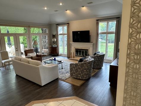 9544 Cedar Springs Drive Indianapolis IN 46260