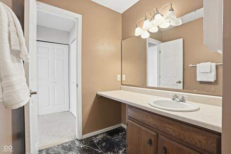 2569 Chaseway Court Indianapolis IN 46268