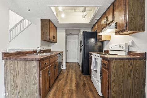 2569 Chaseway Court Indianapolis IN 46268