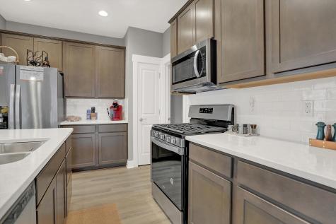 8283 Glacier Ridge Drive Fishers IN 46038