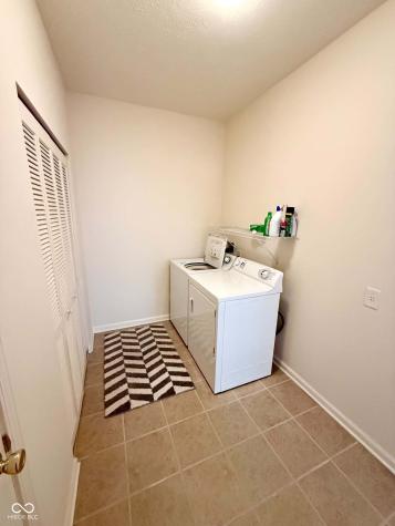 13517 Molique Boulevard Fishers IN 46037