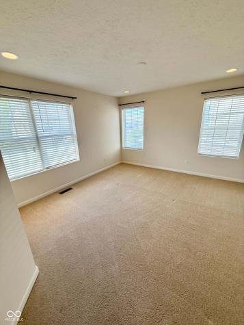 13517 Molique Boulevard Fishers IN 46037