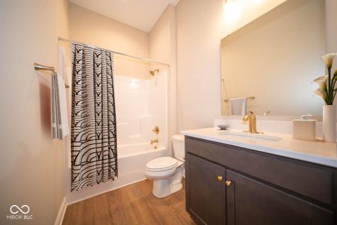 7942 Beaumont Green Place Indianapolis IN 46250