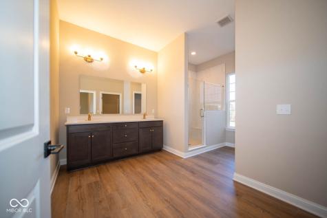7942 Beaumont Green Place Indianapolis IN 46250