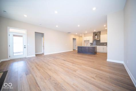 7942 Beaumont Green Place Indianapolis IN 46250