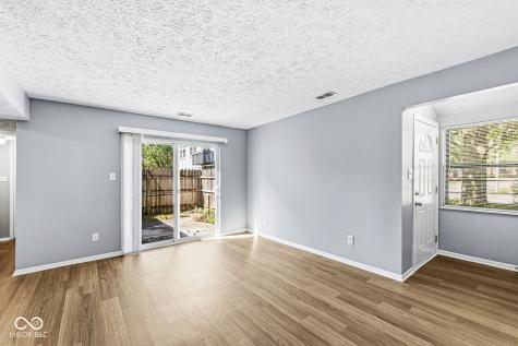 9848 Haven Court Indianapolis IN 46235