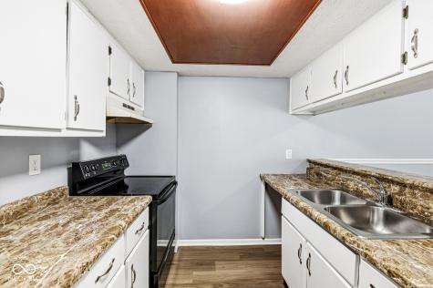 9848 Haven Court Indianapolis IN 46235