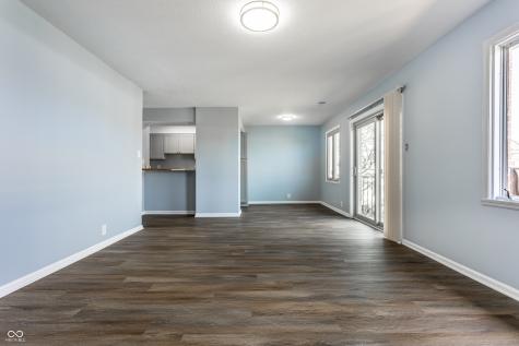 1176 Canterbury Court Indianapolis IN 46260