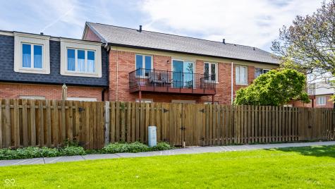 1176 Canterbury Court Indianapolis IN 46260