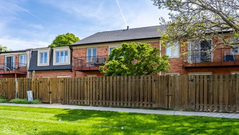 1176 Canterbury Court Indianapolis IN 46260