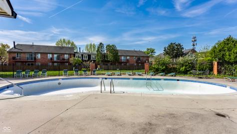 1176 Canterbury Court Indianapolis IN 46260