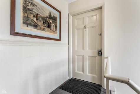 1176 Canterbury Court Indianapolis IN 46260