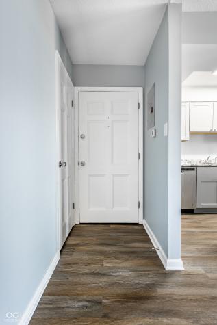 1176 Canterbury Court Indianapolis IN 46260