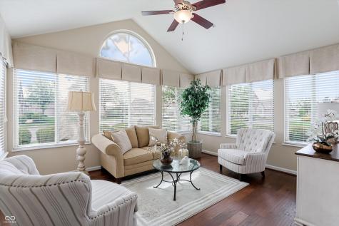 5718 Lifestyle Drive Indianapolis IN 46237