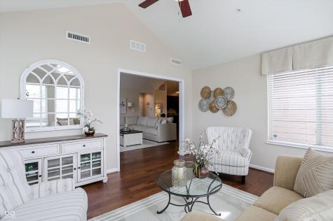 5718 Lifestyle Drive Indianapolis IN 46237