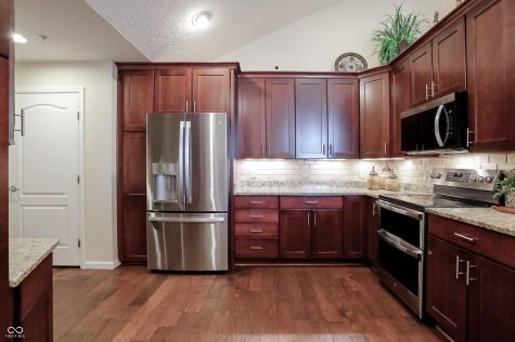 5718 Lifestyle Drive Indianapolis IN 46237