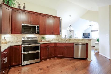 5718 Lifestyle Drive Indianapolis IN 46237