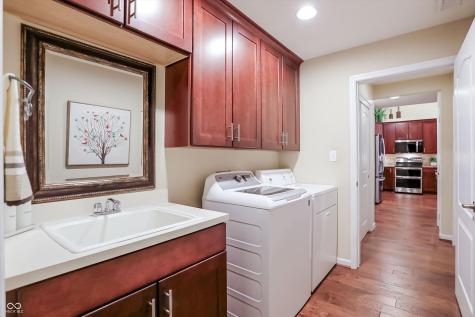 5718 Lifestyle Drive Indianapolis IN 46237