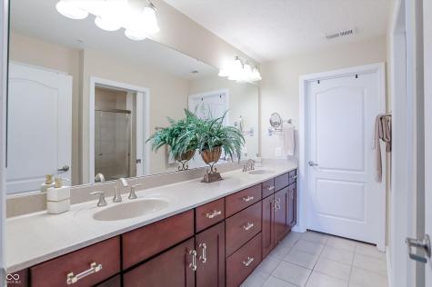 5718 Lifestyle Drive Indianapolis IN 46237