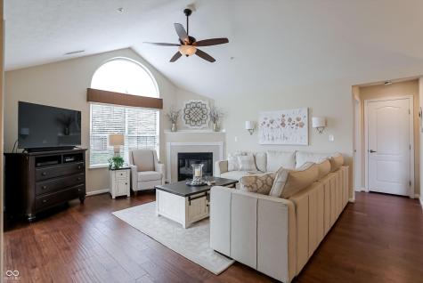 5718 Lifestyle Drive Indianapolis IN 46237