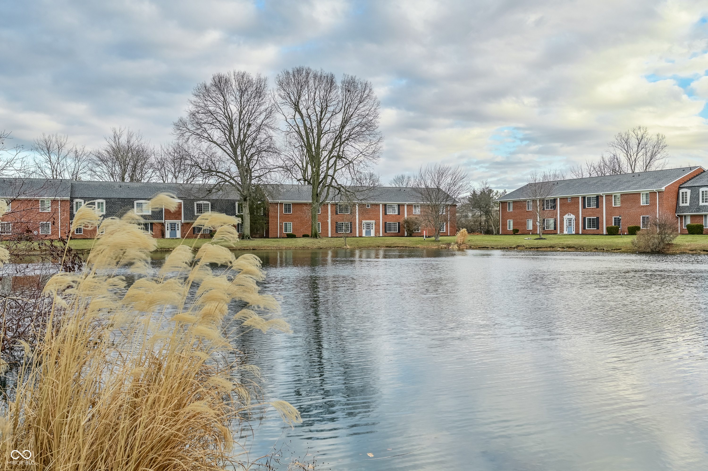851 Indigo Way Indianapolis IN 46260