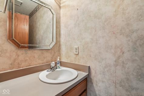 4624 Stansbury Lane Indianapolis IN 46254