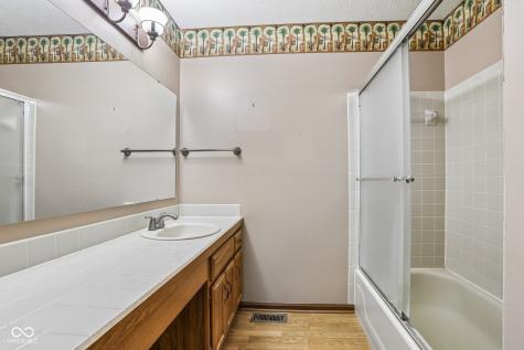 4624 Stansbury Lane Indianapolis IN 46254