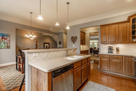 207 Wakefield Way Zionsville IN 46077