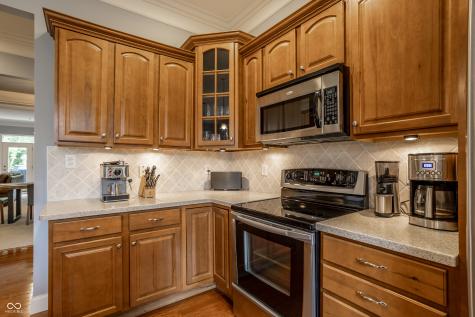207 Wakefield Way Zionsville IN 46077