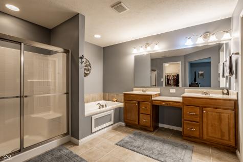 207 Wakefield Way Zionsville IN 46077