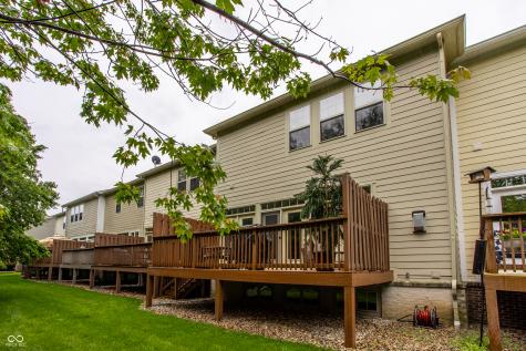 207 Wakefield Way Zionsville IN 46077