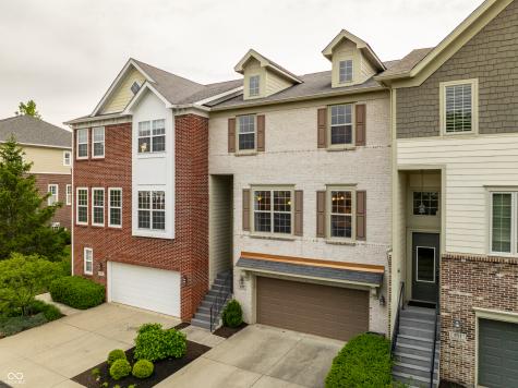 207 Wakefield Way Zionsville IN 46077