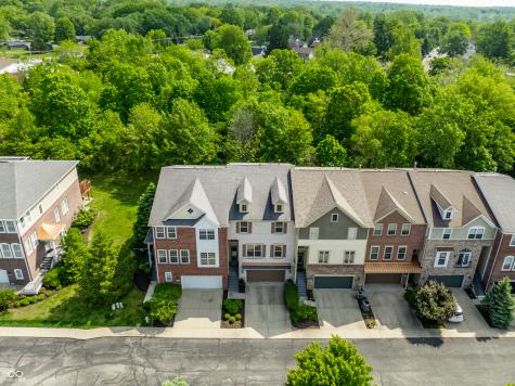 207 Wakefield Way Zionsville IN 46077