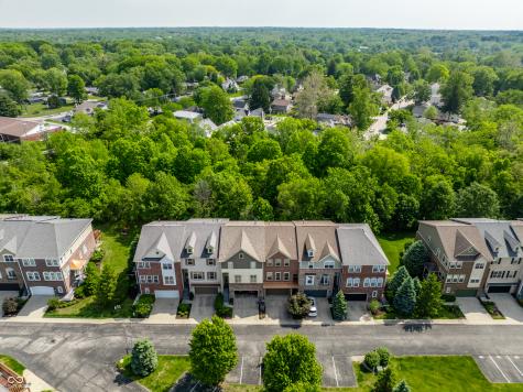 207 Wakefield Way Zionsville IN 46077
