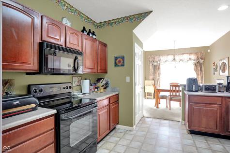 2255 Colfax Lane Indianapolis IN 46260