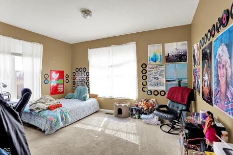 2255 Colfax Lane Indianapolis IN 46260