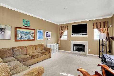 2255 Colfax Lane Indianapolis IN 46260