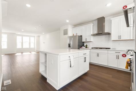 14579 Elsmere Lane Carmel IN 46074