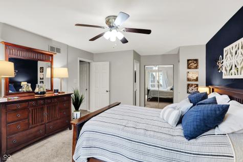 7813 Hunters Path Indianapolis IN 46214