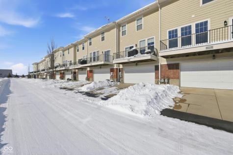 6343 Central Boulevard Whitestown IN 46075