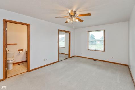 811 S School Street Brownsburg IN 46112