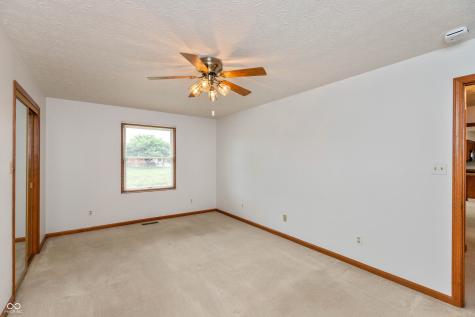 811 S School Street Brownsburg IN 46112