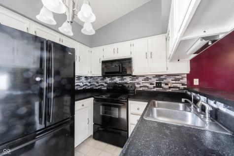562 Monte Vista Drive Greenwood IN 46143