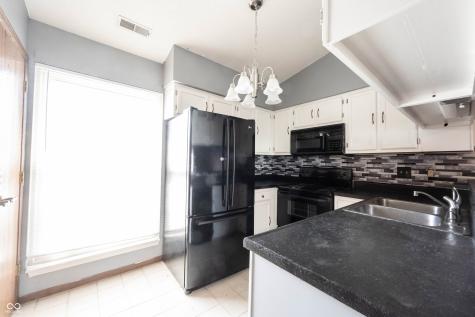 562 Monte Vista Drive Greenwood IN 46143
