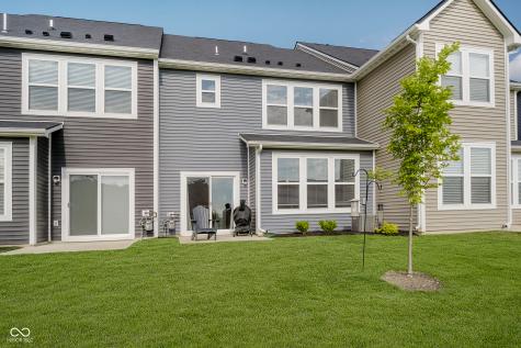 18738 Terra Vista Place Westfield IN 46074