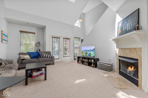 6633 Reserve Drive Indianapolis IN 46220
