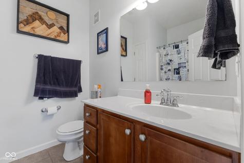 6633 Reserve Drive Indianapolis IN 46220