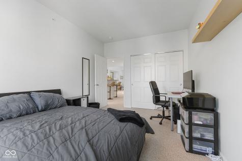 6633 Reserve Drive Indianapolis IN 46220