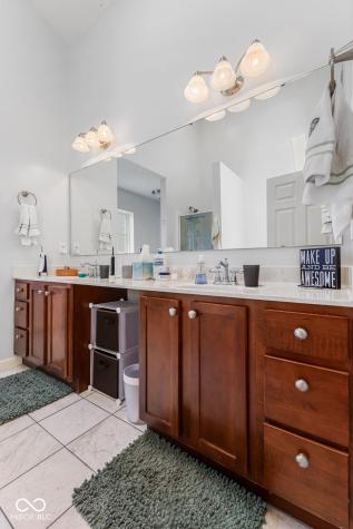 6633 Reserve Drive Indianapolis IN 46220