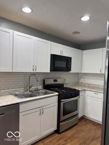 7548 Briarstone Drive Indianapolis IN 46227